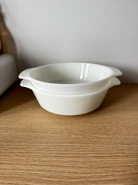 Classic White Milk Glass Casserole Bowls with Handles - Set of 2